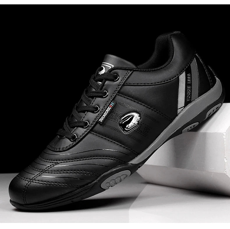 Rutschfeste Trainingsschuhe, Tennisschuhe