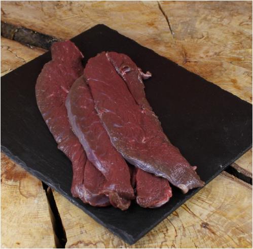Hirschschnitzel frisch geschnitten oder im Ganzen