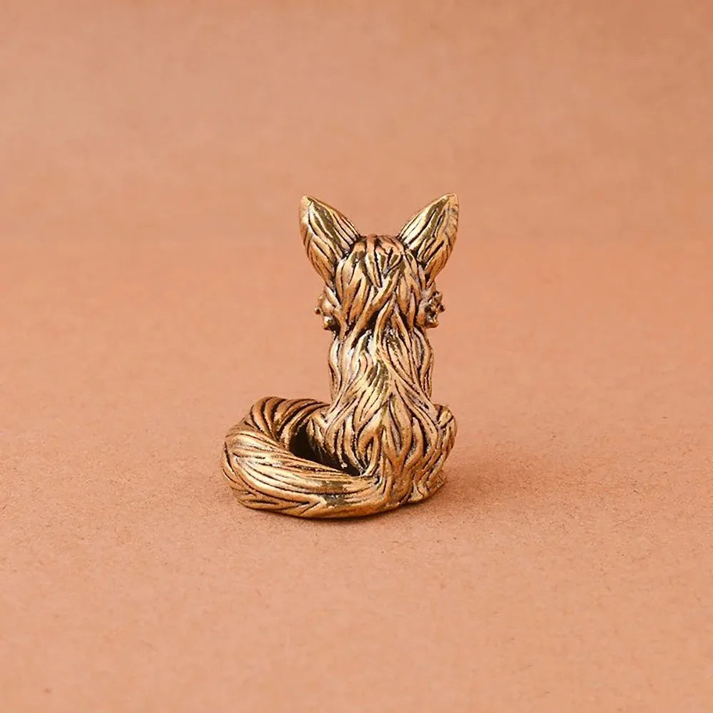 Niedliche Fuchs Miniatur für den Schreibtisch