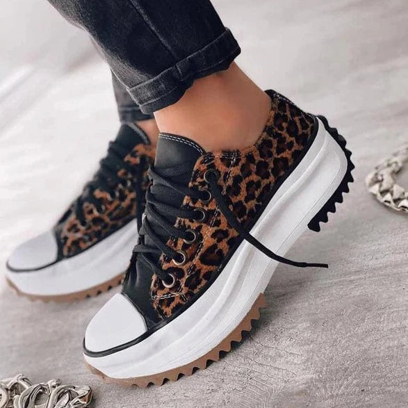 MW | Modische Turnschuhe mit Plateau